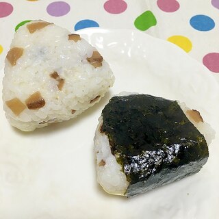 いぶりがっこチーズおにぎり